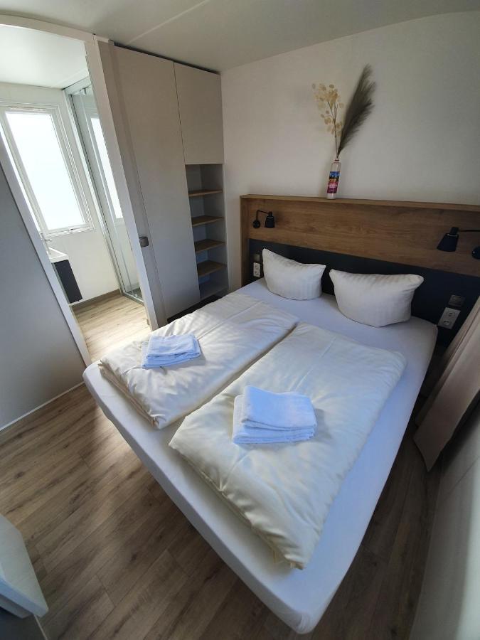 Ferienpark Auf Dem Simpel - Heide-Lodge 1 Soltau Bagian luar foto