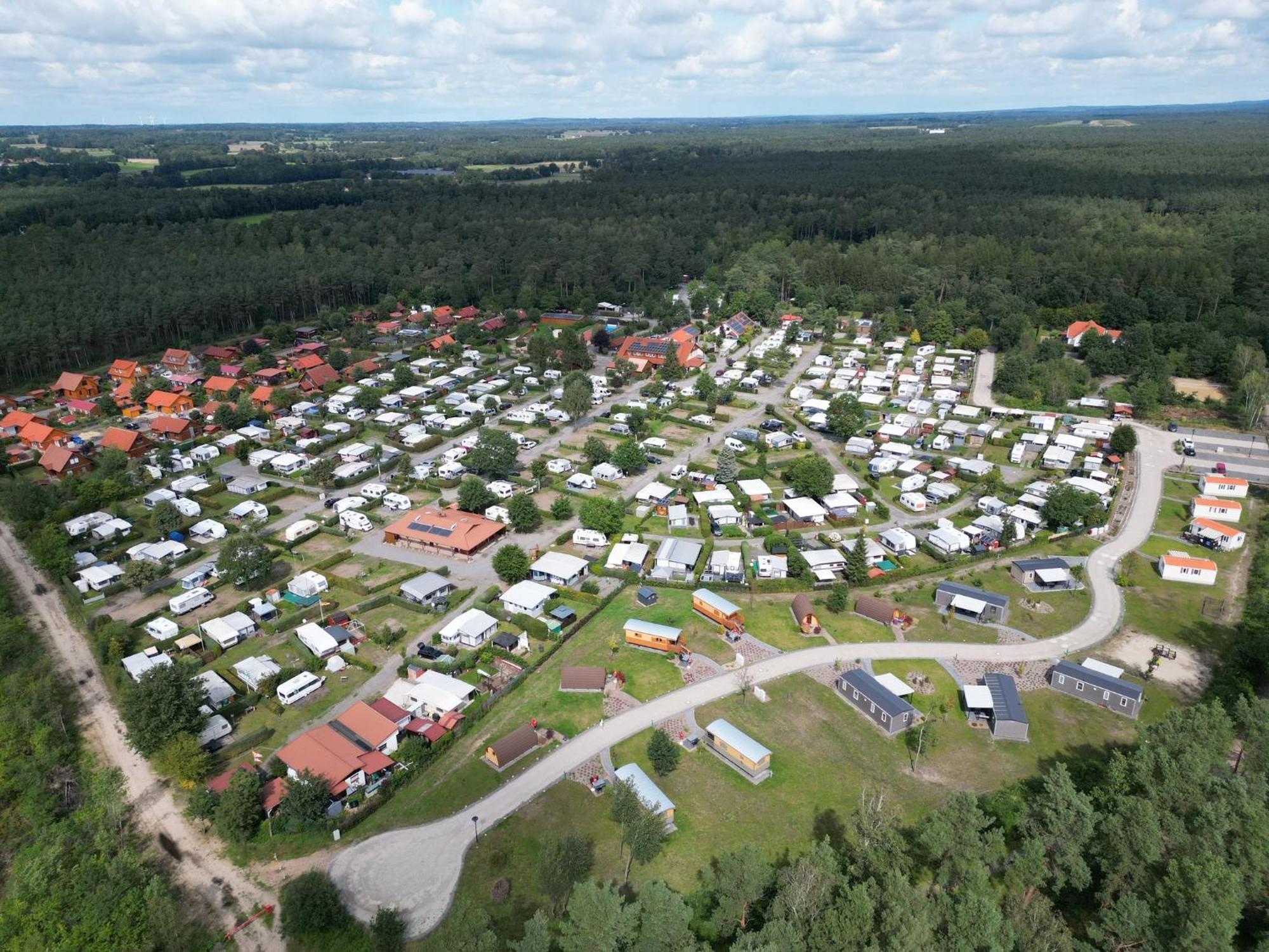 Ferienpark Auf Dem Simpel - Heide-Lodge 1 Soltau Bagian luar foto